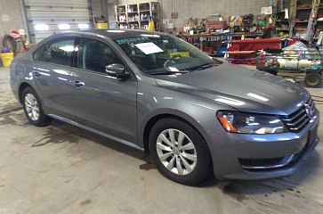 2015 Volkswagen Passat 1.8t Wolfsburg Ed vin: 1VWAT7A3XFC036604