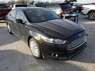 2013 Ford Fusion Energi  3FA6P0SU1DR246279