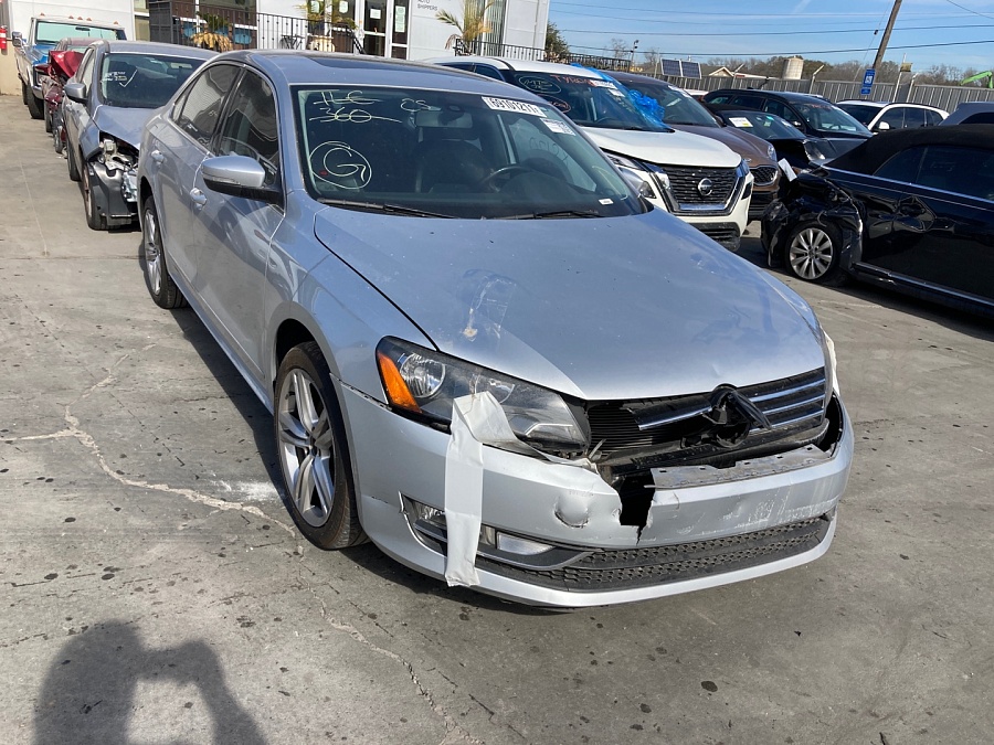 Volkswagen Passat Se 2015 Silver 1.8L 4 vin: 1VWBT7A36FC010571