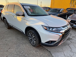 2019 Mitsubishi Outlander Es/se/sel/le vin: JA4AZ3A3XKZ012606