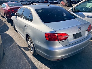2013 Volkswagen Jetta Tdi vin: 3VWLL7AJ6DM414114