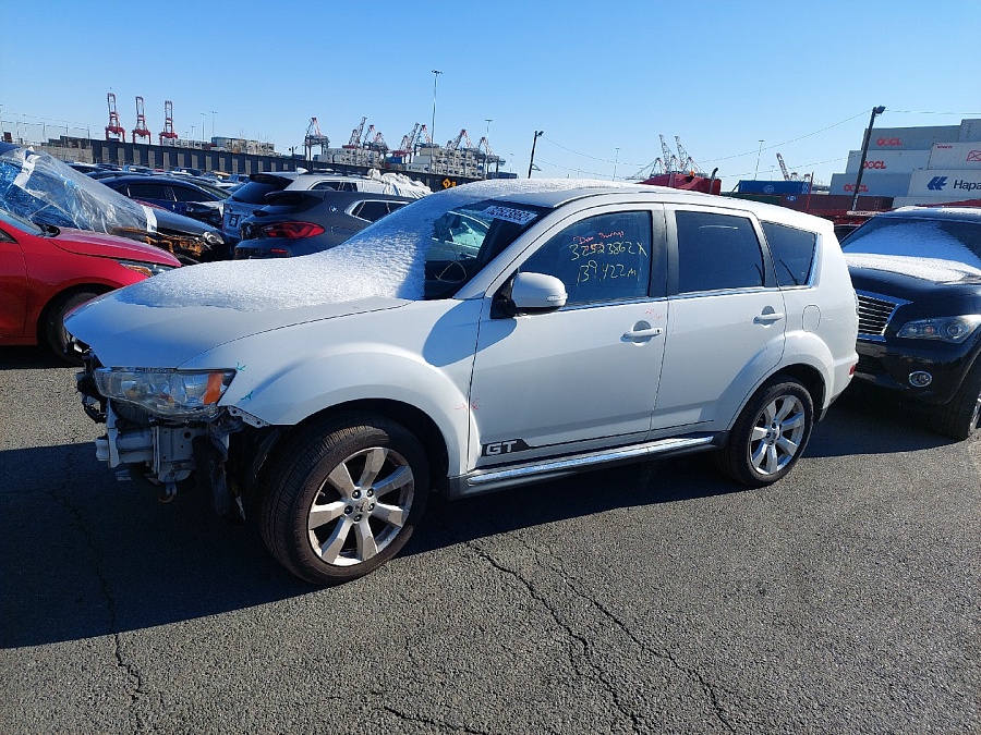 Mitsubishi Outlander Gt 2011 White 3.0L 6 vin: JA4JT5AX2BU032989