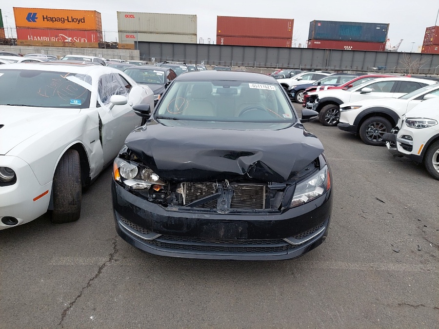 2012 VOLKSWAGEN PASSAT SE 1VWBH7A35CC018805