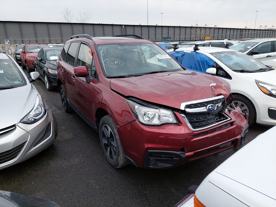 Subaru Forester Premium 2017 2.5L 4 vin: JF2SJAGC8HH429851