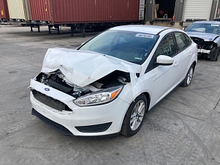 Ford Focus Se 2018 White 2.0L 4 vin: 1FADP3F22JL225050