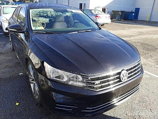 Volkswagen Passat S 2018 Black 2 L 4 vin: 1VWAA7A30JC037307