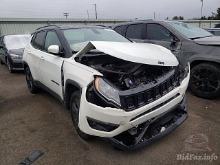 Jeep Compass Latitude 2019 White 2.4L 4 vin: 3C4NJCBB8KT615761