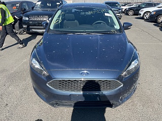 2018 Ford Focus Sel vin: 1FADP3M24JL307011