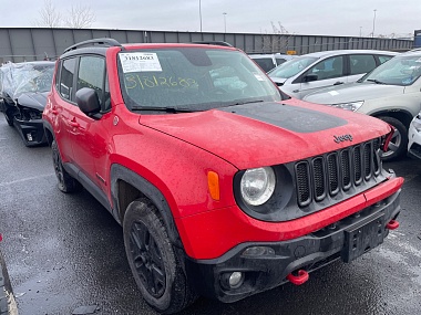 Jeep Renegade Trailhawk 2018 Red 2.4L vin: ZACCJBCB0JPH28237