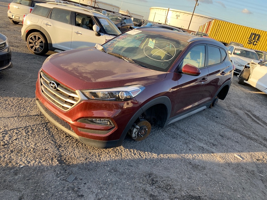 Hyundai Tucson Sel 2018 2.0L vin: KM8J3CA43JU599125