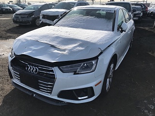 2019 Audi A4 Premium vin: WAUDNAF44KN014778
