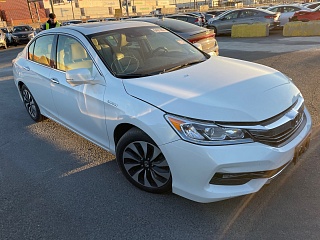 Honda Accord Hybrid Exl 2017 2.0L 4 vin: JHMCR6F58HC002113