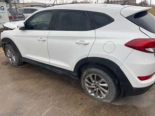 2018 Hyundai Tucson Se vin: KM8J23A4XJU641826