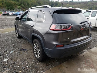 Jeep Cherokee Latitude Plus 2019 Gray 2.4L 4 vin: 1C4PJMLB1KD229153