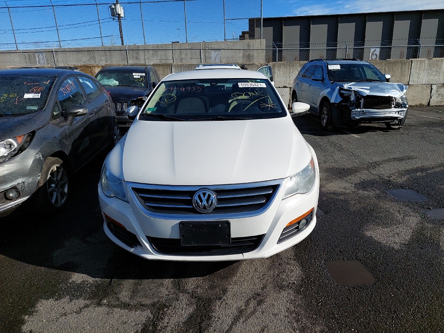 Volkswagen Cc Sport 2010 White 2.0L 4 vin: WVWML7ANXAE508864