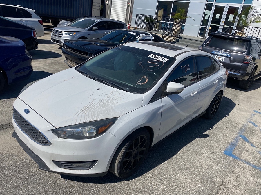 Ford Focus Se 2015 White 2.0L 4 vin: 1FADP3F23FL260493
