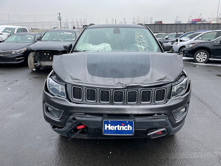  Jeep Compass Trailhawk 2017 Gray 2.4L 4 vin: 3C4NJDDB7HT632238