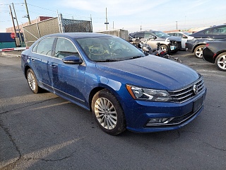 Volkswagen Passat Se 2016 Blue 1.8L 4 vin: 1VWBT7A31GC005778