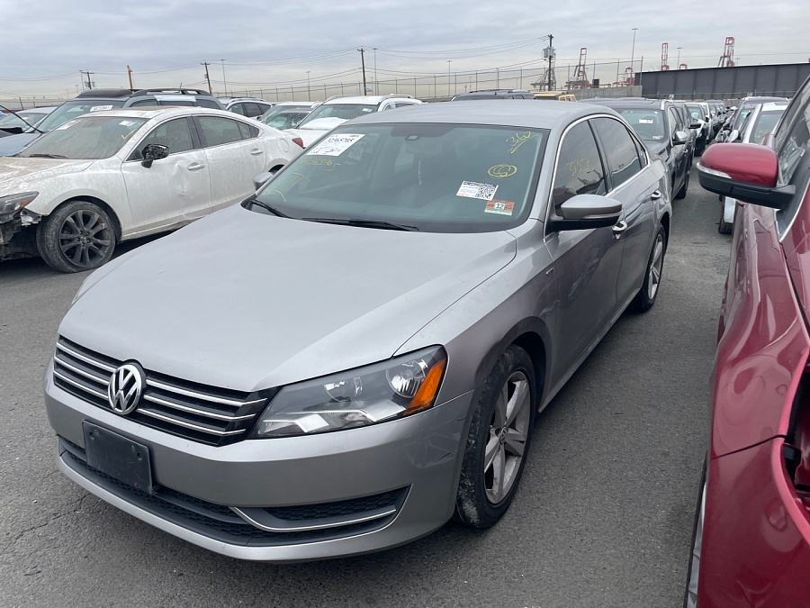 2014 VOLKSWAGEN PASSAT WOLFSBURG ED 1VWAT7A35EC021250