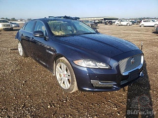 Jaguar Xjl Portfolio 2016 Blue 3.0L 6 vin: SAJWA2G76G8V94550