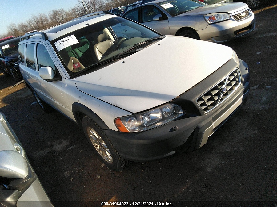 2007 VOLVO XC70 Vin: YV4SZ592371258739