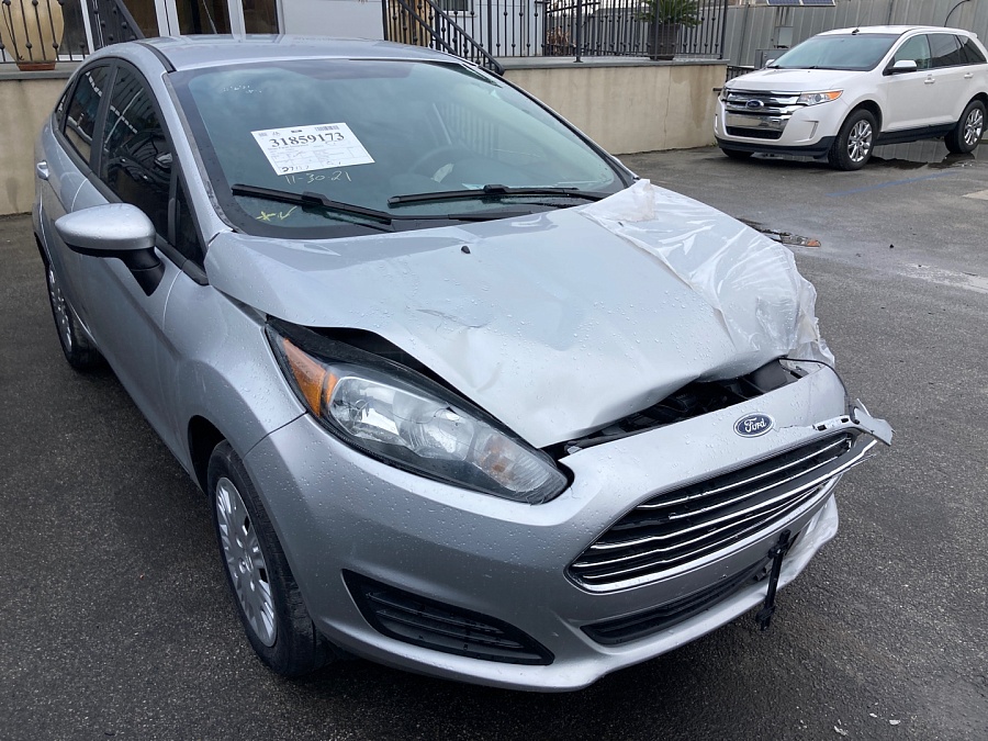Ford Fiesta S 2019 1.6L vin: 3FADP4AJ7KM145599