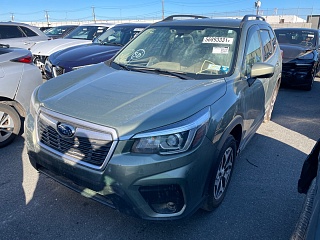 Subaru Forester Premium 2019 Green 2.5L 4 vin: JF2SKAEC9KH584982