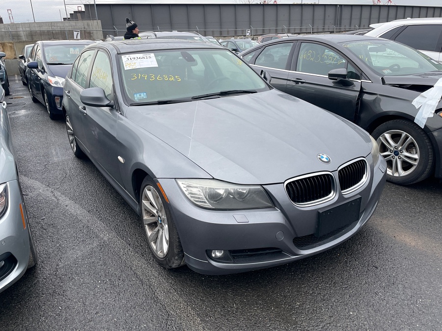 2011 Bmw 3 Series 328i Xdrive vin: WBAPK5G52BNN27144