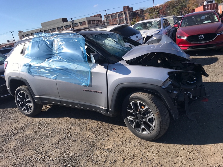 Jeep Compass Trailhawk 2019 Silver 2.4L 4 vin: 3C4NJDDB8KT667880