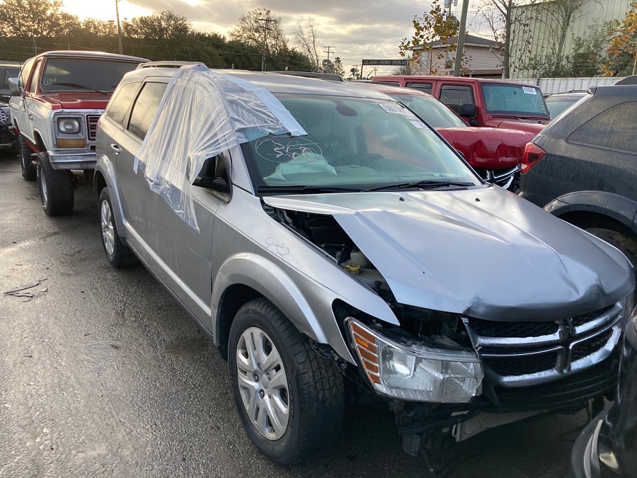 Dodge Journey Se 2018 2.4L 4 vin: 3C4PDCAB0JT527822