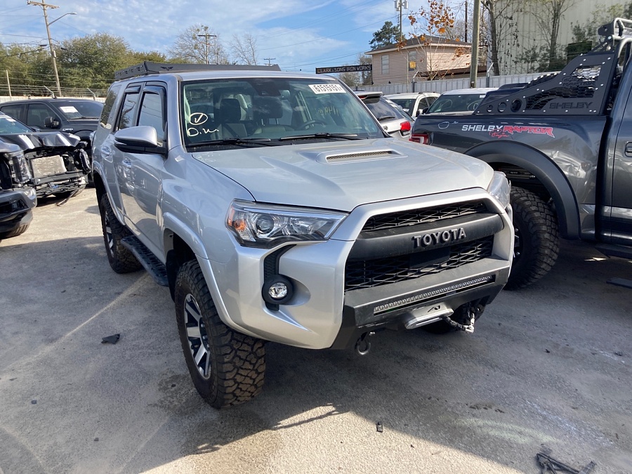 Toyota 4Runner Sr5 Premium 2021 4.0L 6 vin: JTERU5JR9M5943868