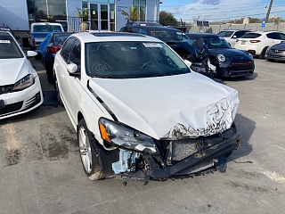 Volkswagen Passat Sel 2013 White 2.0L 4 vin: 1VWCN7A38DC100672