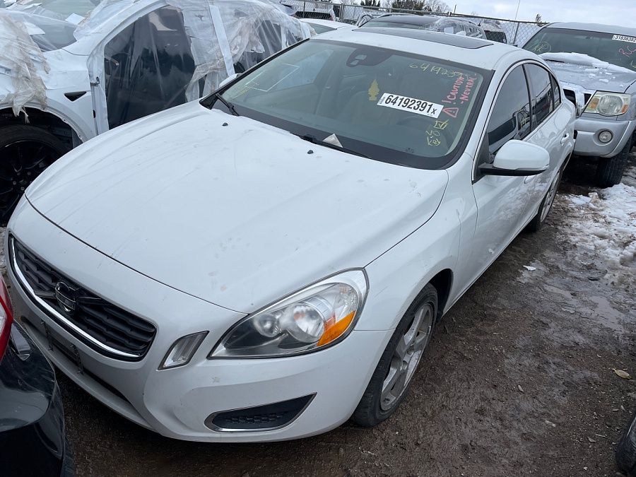 Volvo S60 T5 2012 White 2.4L 5 vin: YV1622FSXC2089085
