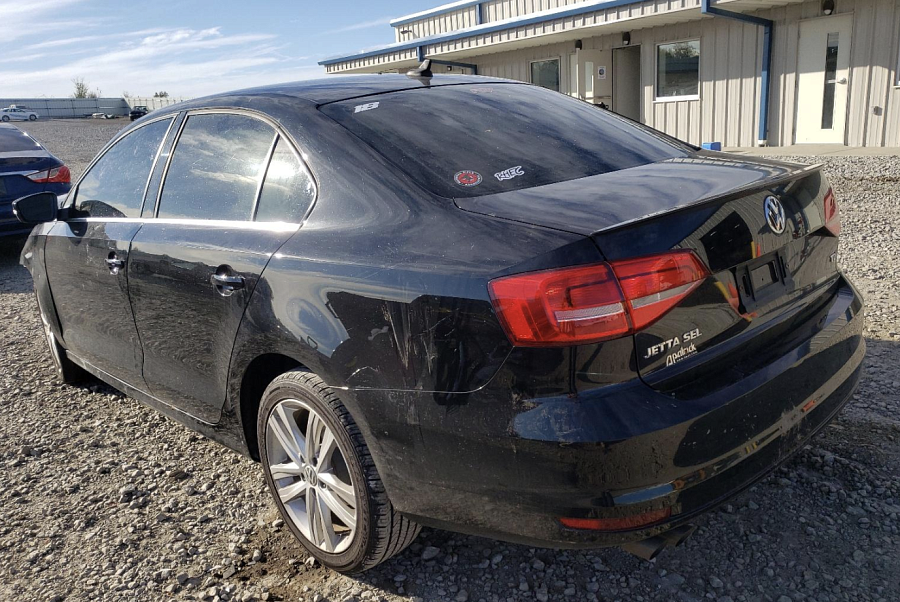 2015 Volkswagen Jetta Tdi vin: 3VWLA7AJ3FM228636