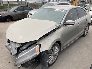 2014 Volkswagen Jetta Tdi vin: 3VWLL7AJXEM331867 