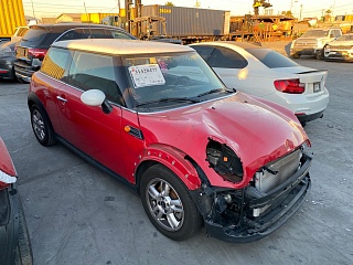 Mini Cooper Hardtop 2013 1.6L vin: WMWSU3C51DT547382
