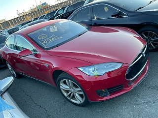 2013 Tesla Model S vin: 5YJSA1AG0DFP11485