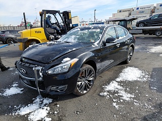 Infiniti Q70 Luxe 2019 3.7L 6 vin: JN1BY1AR9KM580013