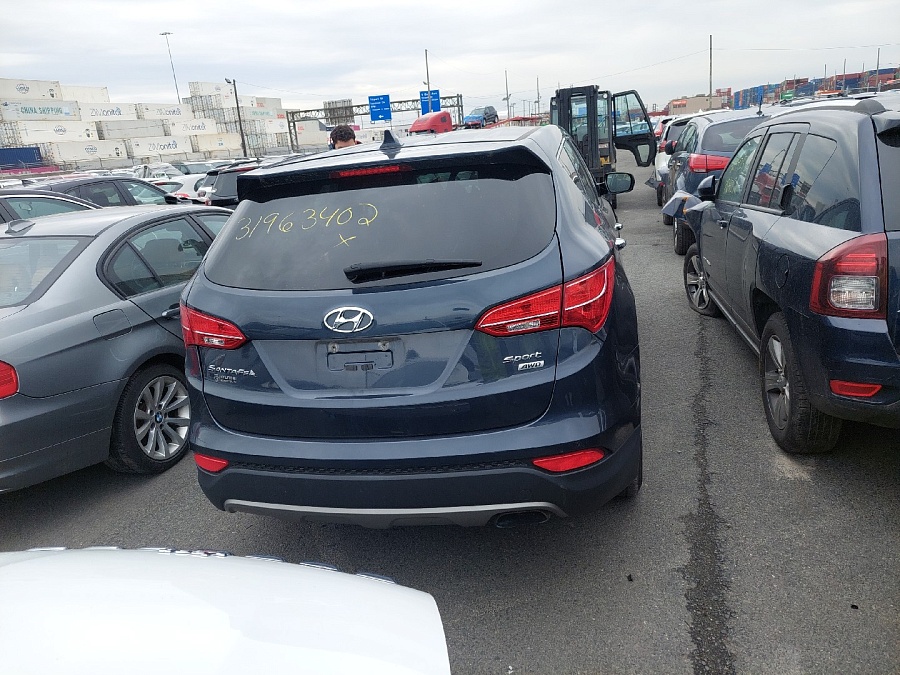 2016 Hyundai Santa Fe Sport vin: 5XYZTDLB0GG376527