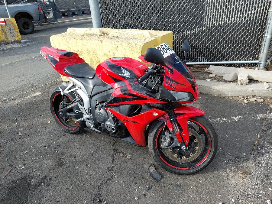 Honda CBR600RR 2007 vin: JH2PC40067M011463