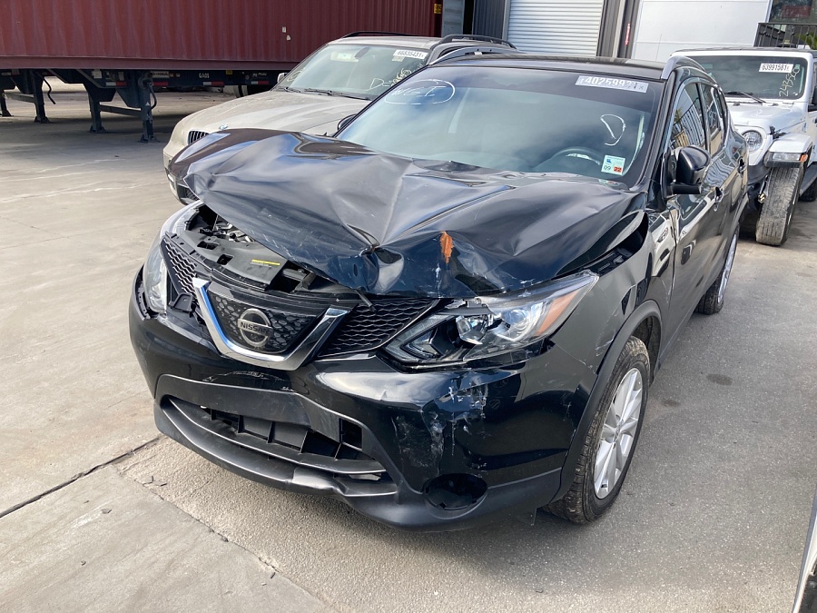 Nissan Rogue Sport SV 2018 2.0L 4 vin: JN1BJ1CP4JW185076