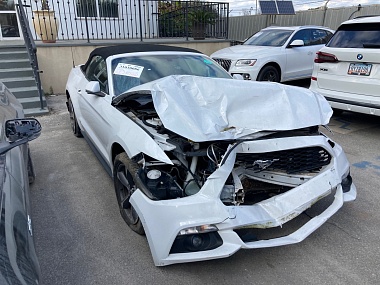Ford Mustang V6 2015 3.7L vin: 1FATP8EM4F5383526