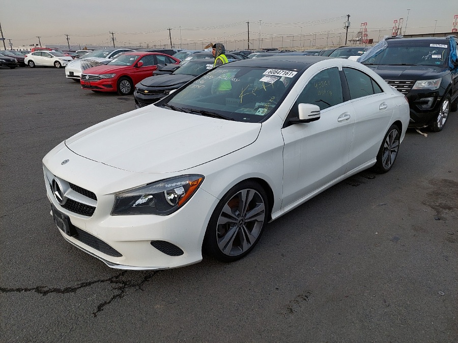Mercedes-Benz Cla 250 4Matic 2019 White 2.0L 4 vin: WDDSJ4GB8KN723417