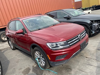 2019 Volkswagen Tiguan S vin: 3VV1B7AX3KM096064