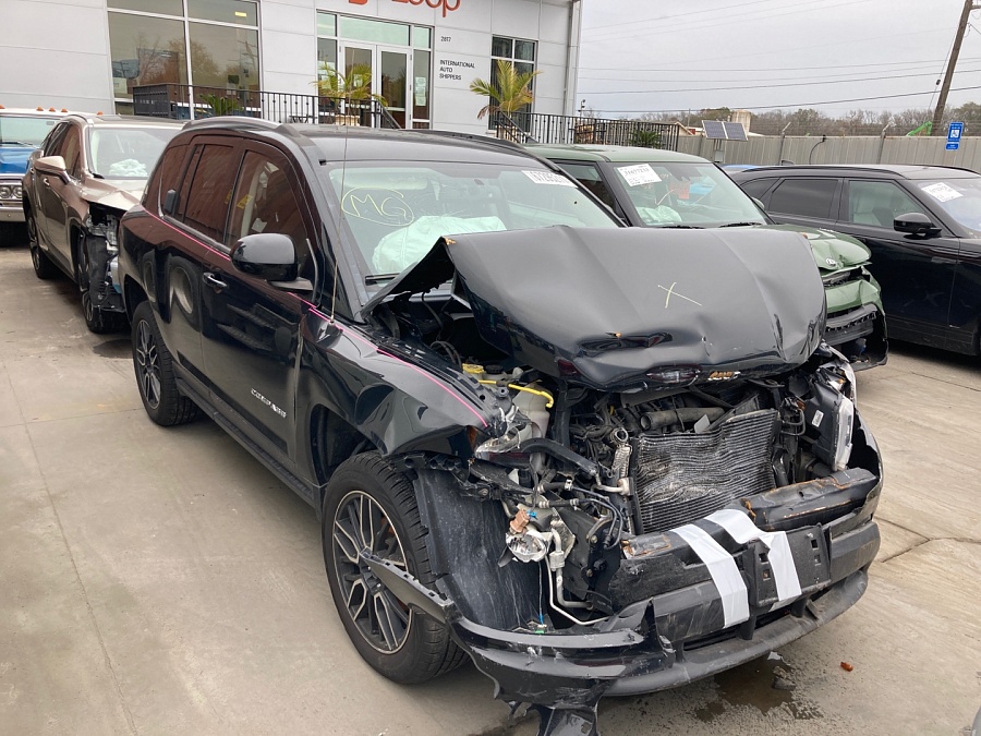 Jeep Compass Latitude 2015 2.4 vin: 1C4NJDEB4FD408992