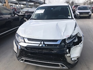 2019 Mitsubishi Outlander Es vin: JA4AD2A36KZ054859