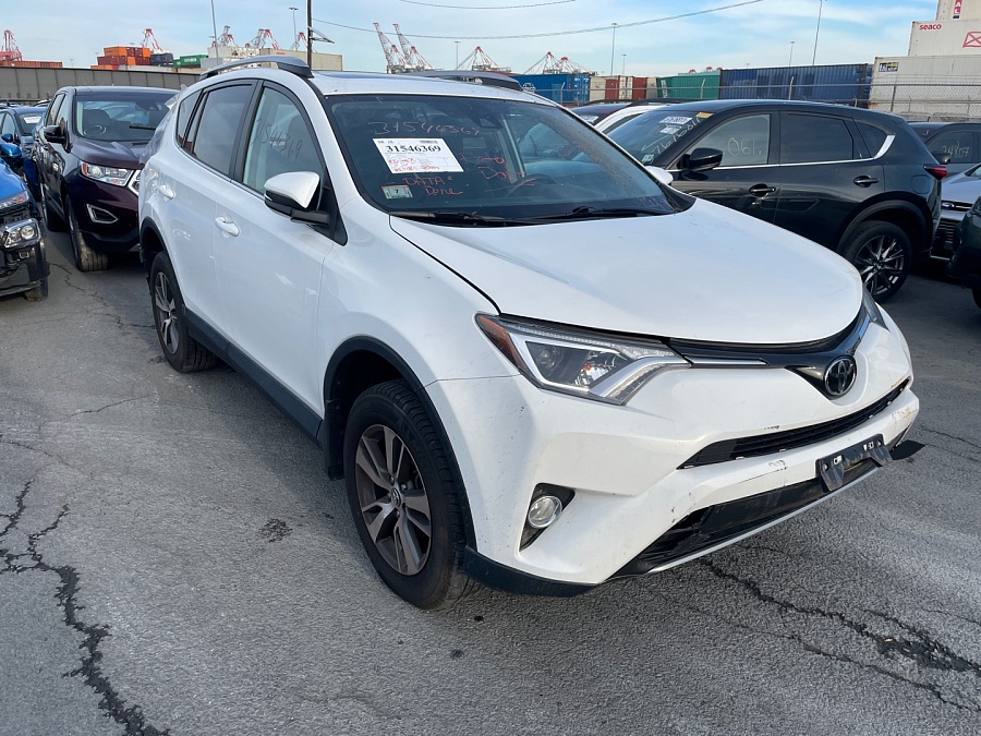 Toyota Rav4 Xle/Adventure 2018 2.5L vin: 2T3RFREV4JW783836