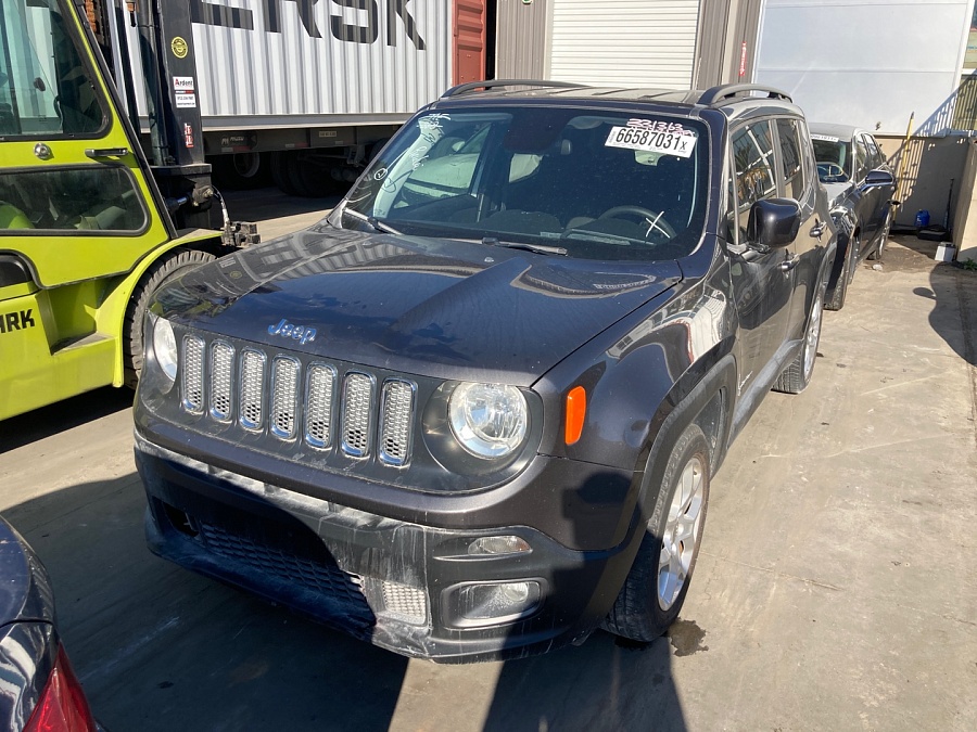 Jeep Renegade Latitude 2018 Gray 2.4L 4 vin: ZACCJABB1JPJ43269