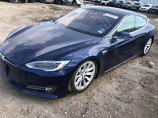 2017 Tesla Model S vin: 5YJSA1E2XHF217252