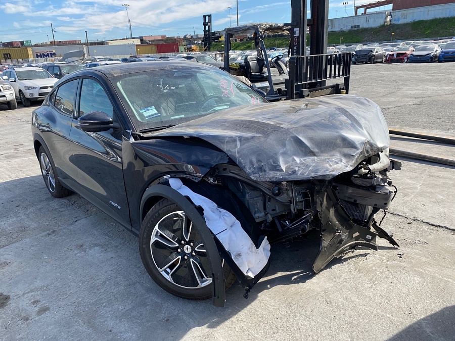 2021 Ford Mustang Mach-e Select vin: 3FMTK1RM6MMA47888